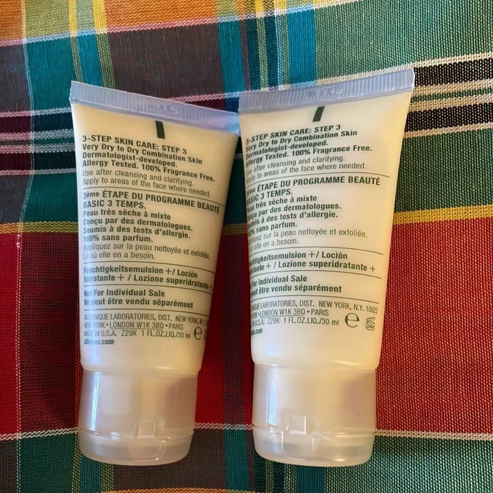 💋Clinique dramatically different moisturizer lotion+💋
